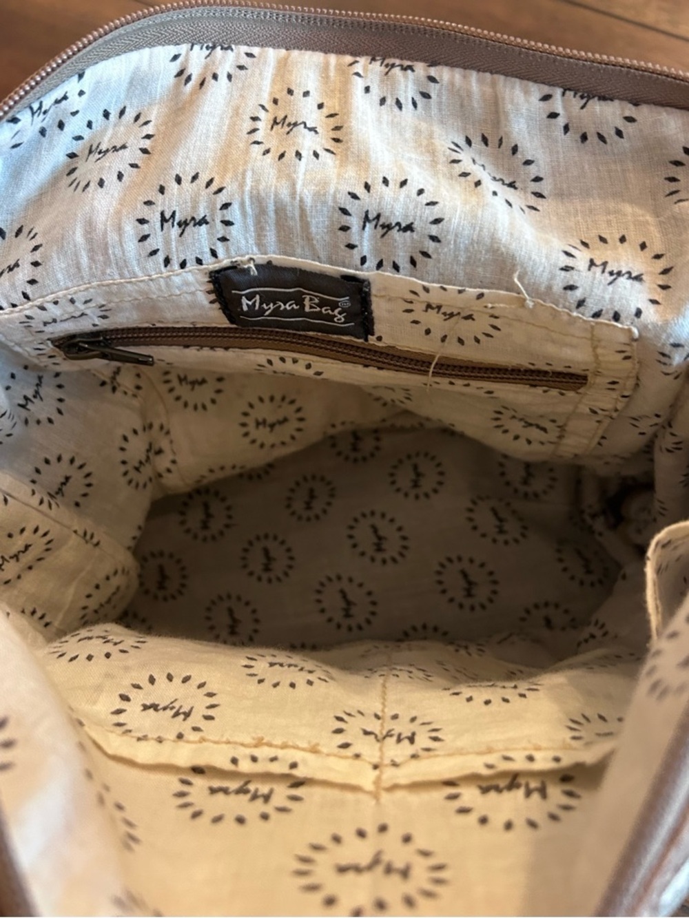 Myra Aztec Backpack Western Convertible Leather Cotton - Picture 11 of 13